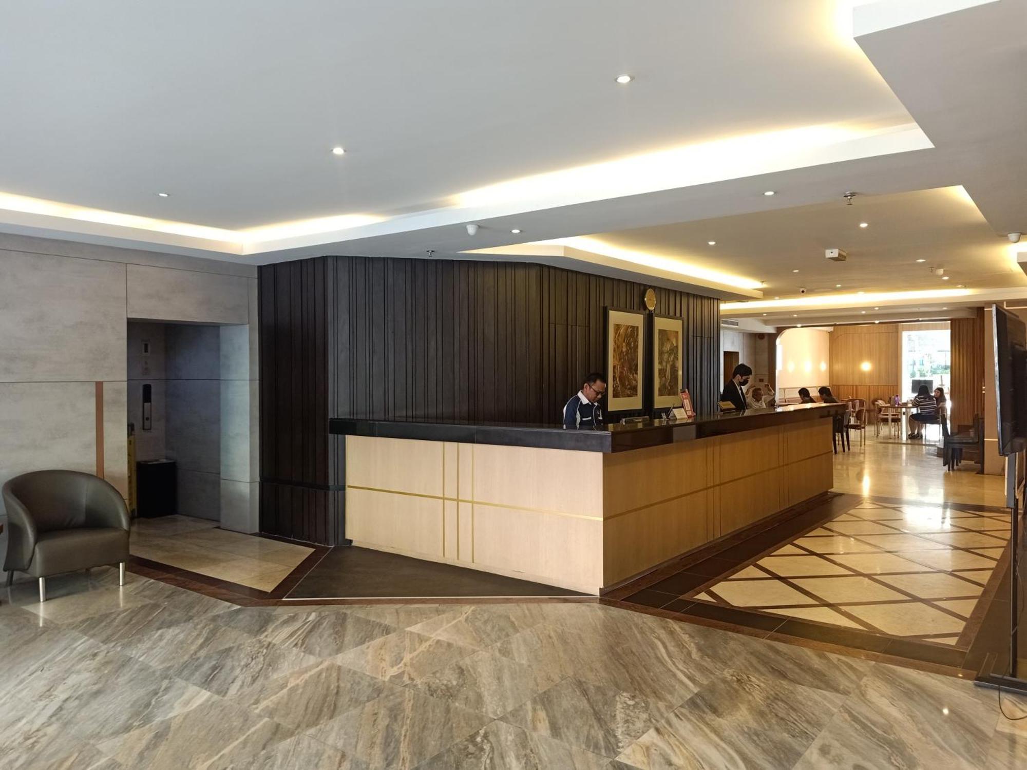 Kinabalu Daya Hotel Kota Kinabalu Dış mekan fotoğraf